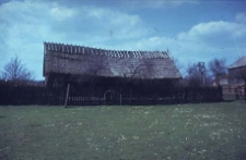 Czterodziałowy chlew konstrukcji zrębowej z 1905 r. z Radunia