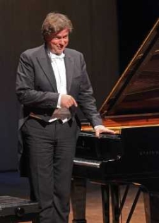 46 Festiwal Pianistyki Polskiej [2012-09-09]