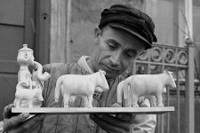 Rzeźbiarz Eugeniusz Michalski (pastuch w PGR-ze)