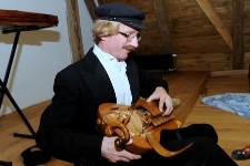 Instrument muzyczny ludowy w Muzeum Kultury Ludowej Pomorza w Swołowie (3)
