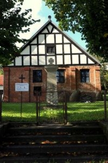 Kości&oacute;ł w Możdżanowie