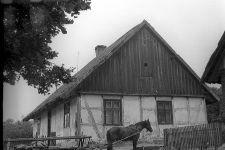 Szkieletowy budynek szkoły - Więckowy