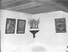 Fragment wnętrza chałupy gburskiej z Lipuskiej Huty - Wdzydze KPE