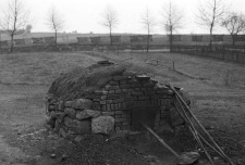 Frontowa ścianka (ze wsadem) pieca piekarniczego - Klukowa Huta