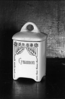 Puszka fajansowa na przyprawy - Wdzydze [1]