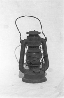 Lampa naftowa, stajenna [3]