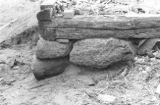 Chałupa zrębowa z podcieniem narożnym (rozbi&oacute;rka) - Zdrojno [5]