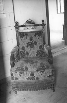 Fotel wyściełany - Wdzydze Kiszewskie