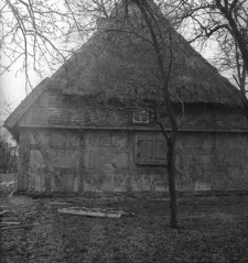 Rozbi&oacute;rka chałupy szkieletowej z 1828 r. - Garcz