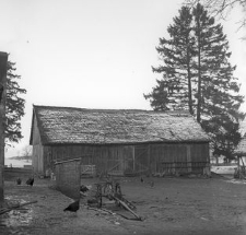 Stodoła szkieletowa (XVIII w.) w zagrodzie gburskiej - Załakowo