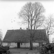 Chałupa robotnicza konstrukcji szkieletowej z 1937 r. - Kamienica Kr&oacute;lewska