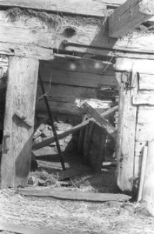 Stodoła konstrukcji zrębowej (rozbi&oacute;rka) - Czarna Dąbrowa