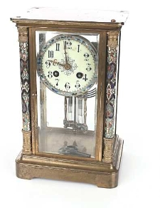 Zegar kominkowy z kluczykiem