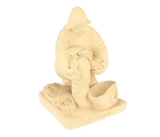 Rzeźba "Klęczący rybak"