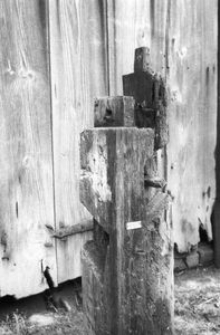 XVIII-wieczna chałupa szkieletowa z podcieniem pełnoszczytowym - Starkowa Huta