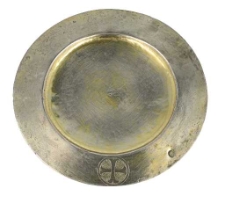 The chalice to the Holy Mass