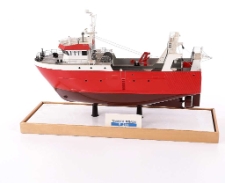 Model trawlera rybackiego B 295