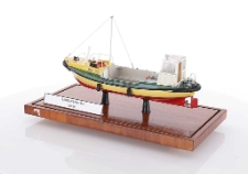 Model łodzi rybackiej ŁR 85