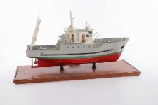Model trawlera (laminat) TRT 18