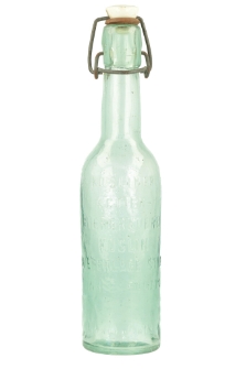 Butelka po wodzie mineralnej