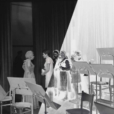 Barbara Hesse-Bukowska z melomanami