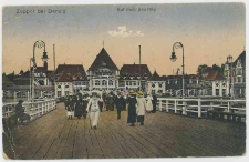 Poczt&oacute;wka kolorowa &laquo;Zoppot bei Danzig &ndash; Auf dem Seesteg&raquo;