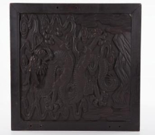 Drzwi dekoracyjne - płaskorzeźba ze smokiem