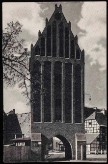 Brama Młyńska w Stolpie