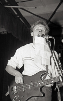 Zespoły muzyczne na scenie - Aggressor, DIRT i Kacper