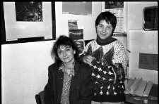 Jadwiga Girsa-Zimny z uczennicami