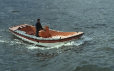 Ł&oacute;dź motorowa Skiff PB91M