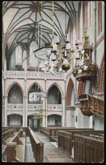 Wnętrze kościoła Mariackiego w Stolpie