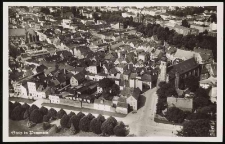 Panorama Stolpu (korpus nawowy kościoła Mariackiego, ogr&oacute;d r&oacute;żany, kości&oacute;l zamkowy, spichlerz, Kreishaus)