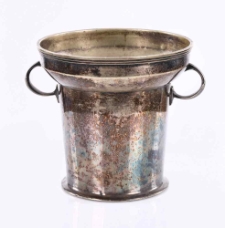 Kubełek do chłodzenia wina z Kasino-Hotel