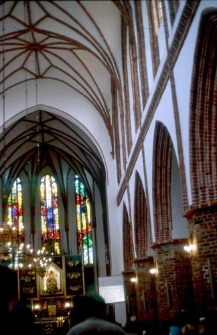 Wnętrze kościoła Najświętrzej Marii Panny w Słupsku
