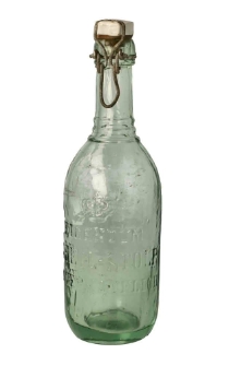 Butelka po wodzie mineralnej