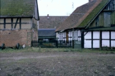 Swołowo - chaty nr 27 i 28, strona południowa