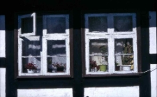 Swołowo - detal okna, chata nr 2